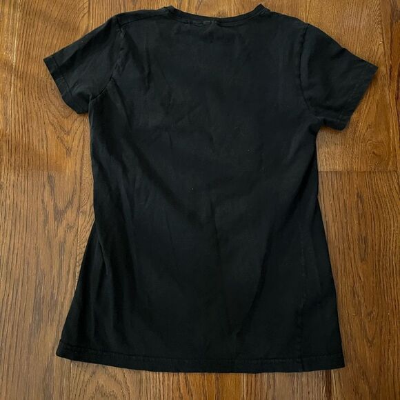 Girls size M Hogwarts school or witchcraft and wizardry black t shirt - Picture 3 of 4